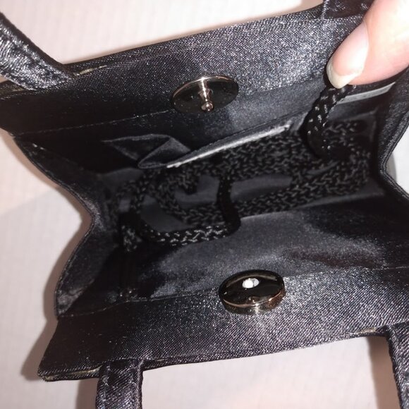 Claires: small evening bag with Rhinestone heart. - Picture 4 of 7